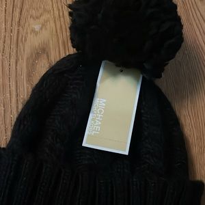 MICHAEL KORS Beanie